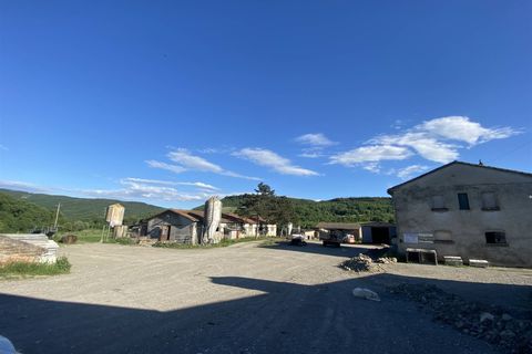 Farm i Acquapendente, Viterbo, Acquapendente - € 1.300.000 | Ref: AZ06 - foto 8