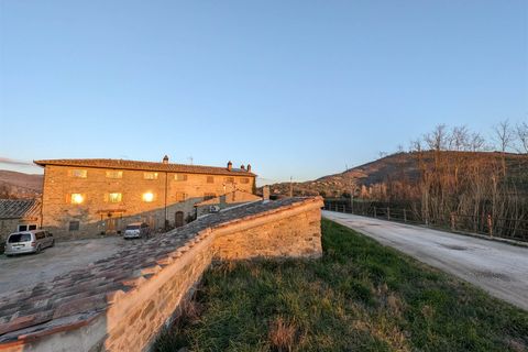 Farm hus i Cortona, Arezzo, Cortona - € 350.000 | Ref: AR8815 - foto 5