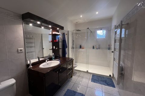 Villa a Arles-sur-Tech, Pyrenees-Orientales, Arles-sur-Tech - € 499.000 | Ref: 6186VHB - foto 11