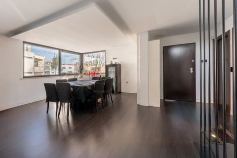 Villa a Oeiras, Lisbon, Oeiras - € 1.250.000 | Ref: L51161 - foto 6