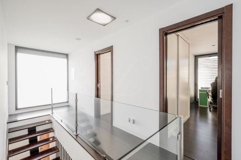 Villa a Oeiras, Lisbon, Oeiras - € 1.250.000 | Ref: L51161 - foto 23