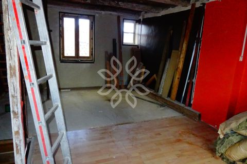 Landsbyhus i Brioude, Haute-Loire, Brioude - € 27.000 | Ref: V80000201 - foto 3