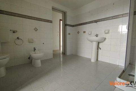 Villa a Acqui Terme, Alessandria, Acqui Terme - € 590.000 | Ref: 8129345 - foto 8