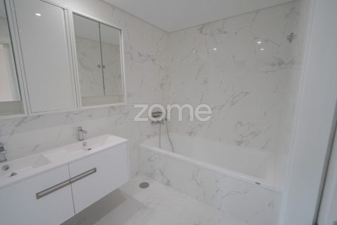 Villa i Almada, Setubal, Almada - € 2.480.000 | Ref: ZMPT575443 - foto 14