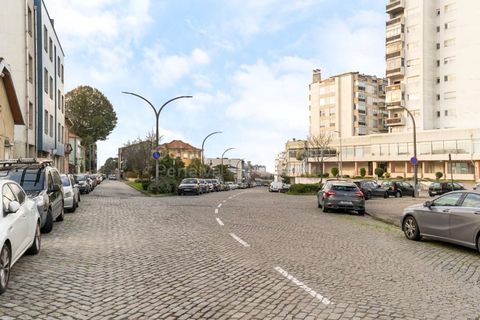Helårsgrund i Paranhos, Porto, Paranhos - € 500.000 | Ref: PROP-031291 - foto 4
