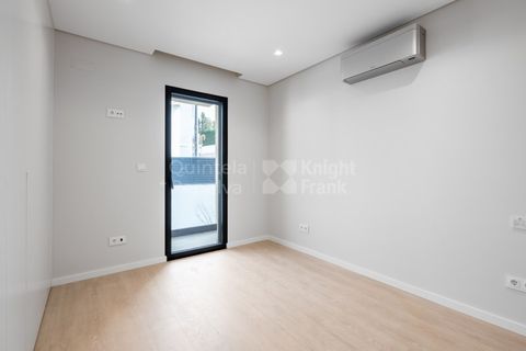 Villa i Alcabideche, Lisbon, Alcabideche - € 1.850.000 | Ref: PROP-029403 - foto 17