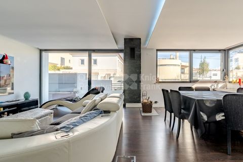 Villa i Oeiras, Lisbon, Oeiras - € 1.250.000 | Ref: PROP-32383 - foto 9
