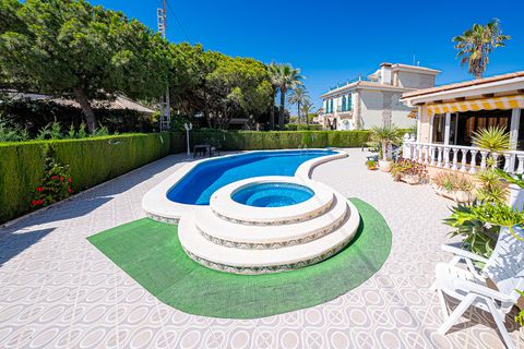 Villa i Cabo Roig, Alicante, Cabo Roig - € 1.690.000 | Ref: 11042 - foto 37
