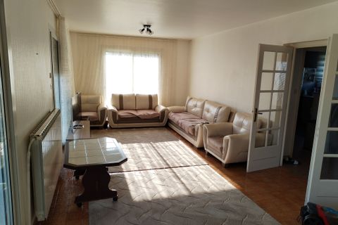Villa a Rives, Isere, Rives - € 399.000 | Ref: PLVMA350000098 - foto 4