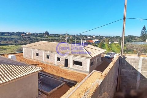 Villa a Alcantarilha, Faro, Alcantarilha - € 690.000 | Ref: DB040 - foto 12