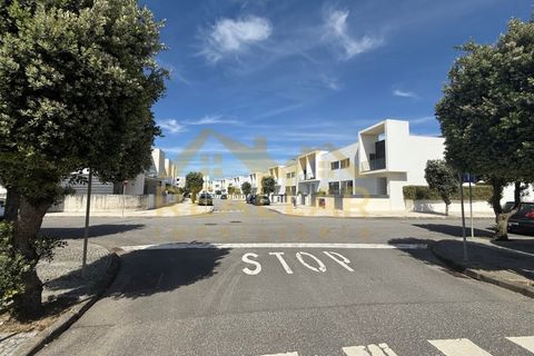 Villa i Vila do Conde, Porto, Vila do Conde - € 795.000 | Ref: RL-795-330 - foto 36