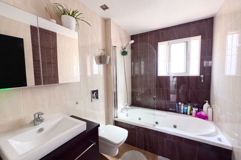 Villa i Ciudad Quesada, Alicante, Ciudad Quesada - € 589.950 | Ref: 184 - foto 12