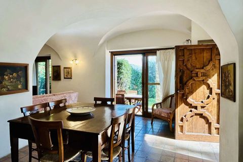 Villa a Sanremo, Imperia, Sanremo - € 730.000 | Ref: E300-481079 - foto 8