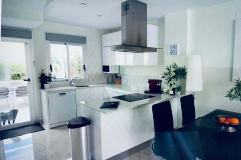Villa i Cabo Roig, Alicante, Cabo Roig - € 389.000 | Ref: P7571 - foto 3