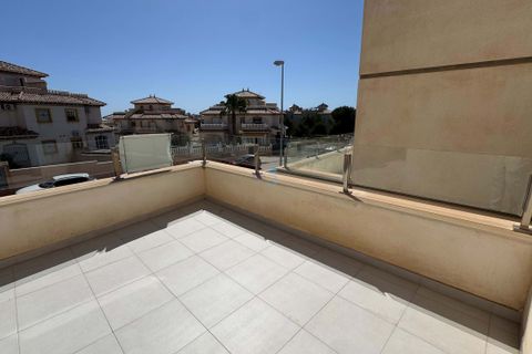 Villa i Cabo Roig, Alicante, Cabo Roig - € 389.000 | Ref: P7571 - foto 24