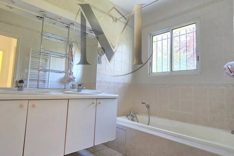 Villa a Buros, Pyrenees-Atlantiques, Buros - € 252.000 | Ref: 85786641 - foto 10