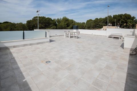 Villa i Pinar De Campoverde, Alicante, Pinar De Campoverde - € 431.800 | Ref: MLSC5633258 - foto 34