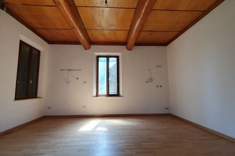 Villa a Medolla, Modena, Medolla - € 355.000 | Ref: MI081 - foto 16