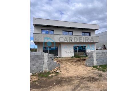 Villa i Batalha, Leiria, Batalha - € 430.000 | Ref: CAS_44 - foto 1
