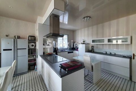 Villa a Macon, Saone-et-Loire, Macon - € 899.000 | Ref: 69547BM - foto 5
