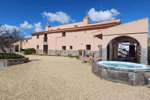 Cortijo i Velez-Rubio, Almeria, Velez-Rubio - € 299.000 | Ref: R22307 - foto 1