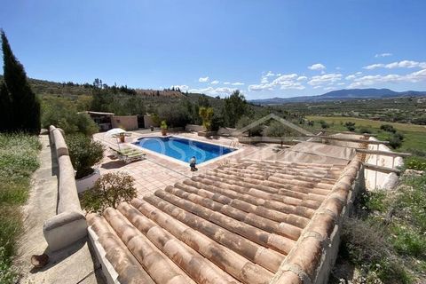Landejendom i Velez-Rubio, Almeria, Velez-Rubio - € 695.000 | Ref: VH2542 - foto 2