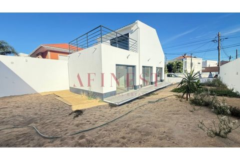 Villa em Almada, Setubal, Almada - € 595.000 | Ref: L0304/25 - foto 3