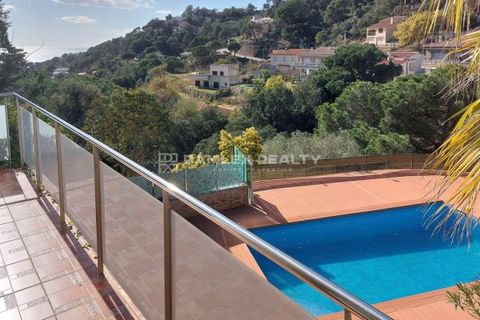 Villa i Lloret De Mar, Gerona, Lloret De Mar - € 799.000 | Ref: 74678 - foto 4