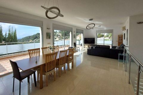 Villa i Lloret De Mar, Gerona, Lloret De Mar - € 799.000 | Ref: 74678 - foto 8