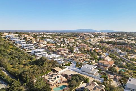 Villa i Luz, Faro, Luz - € 1.250.000 | Ref: 2381 - J - foto 18