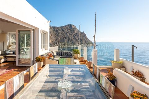 Villa a Santa Eulalia Del Rio, Ibiza, Santa Eulalia Del Rio - € 4.000.000 | Ref: 335 - foto 8