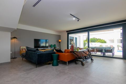 Villa i Denia, Alicante, Denia - € 798.000 | Ref: X-402 - foto 7