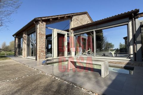 Landejendom i Ferrara, Ferrara, Ferrara - € 1.100.000 | Ref: V002 - foto 3