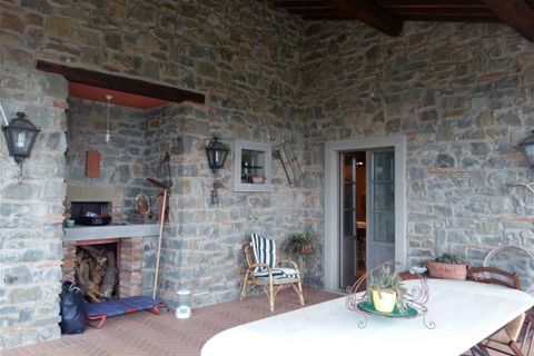 Villa a Loro Ciuffenna, Arezzo, Loro Ciuffenna - € 690.000 | Ref: a5664rv1238932a - foto 13