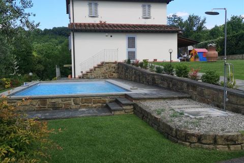 Farm hus i Montevarchi, Arezzo, Montevarchi - € 660.000 | Ref: a5664ta2350782a - foto 1