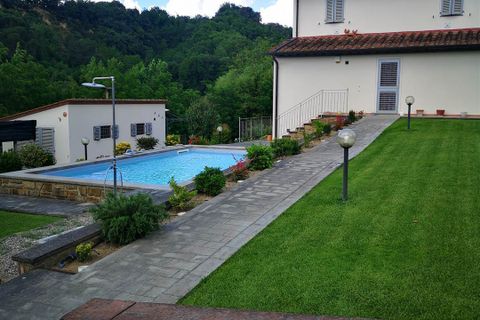 Farm hus i Montevarchi, Arezzo, Montevarchi - € 660.000 | Ref: a5664ta2350782a - foto 19
