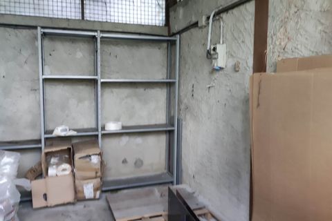 Erhvervsejendom i Florence, Florence, Florence - € 650.000 | Ref: a8150uf13301 - foto 6