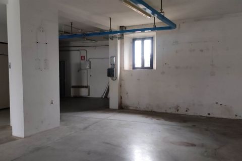 Erhvervsejendom i Florence, Florence, Florence - € 650.000 | Ref: a8150uf13301 - foto 17