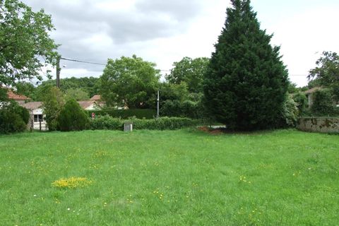 Villa a Nieuil, Charente, Nieuil - € 140.000 | Ref: BVI60506 - foto 2