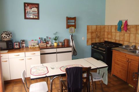 Villa a Nieuil, Charente, Nieuil - € 140.000 | Ref: BVI60506 - foto 5