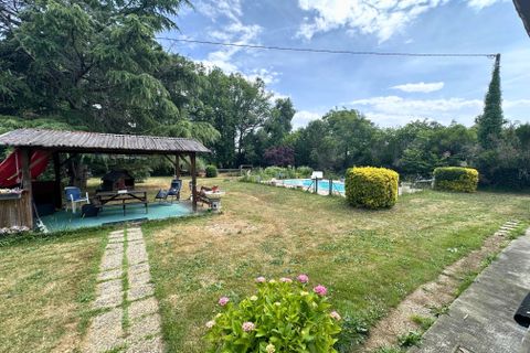 Villa i Montpon-Menesterol, Dordogne, Montpon-Menesterol - € 256.800 | Ref: BVI78975 - foto 12