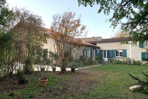 Villa i Sauveterre-de-Guyenne, Gironde, Sauveterre-de-Guyenne - € 404.500 | Ref: BVI67527 - foto 1