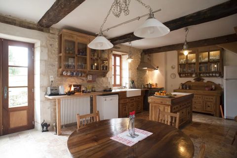Villa i Tocane-Saint-Apre, Dordogne, Tocane-Saint-Apre - € 675.000 | Ref: BVI73806 - foto 6