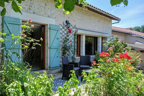 Villa a Les Essards, Charente, Les Essards - € 270.000 | Ref: BVI79544 - foto 8
