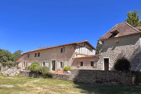 Villa a Monflanquin, Lot-et-Garonne, Monflanquin - € 895.000 | Ref: BVI65013 - foto 2