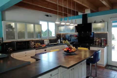 Villa a Brizambourg, Charente-Maritime, Brizambourg - € 424.000 | Ref: BVI79510 - foto 4