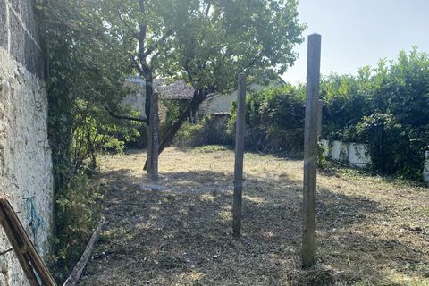 Landsbyhus i Saint-Severin, Charente, Saint-Severin - € 130.800 | Ref: BVI76142 - foto 2