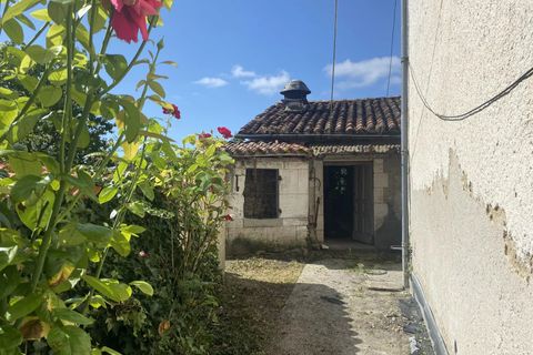 Landsbyhus i Saint-Severin, Charente, Saint-Severin - € 130.800 | Ref: BVI76142 - foto 5