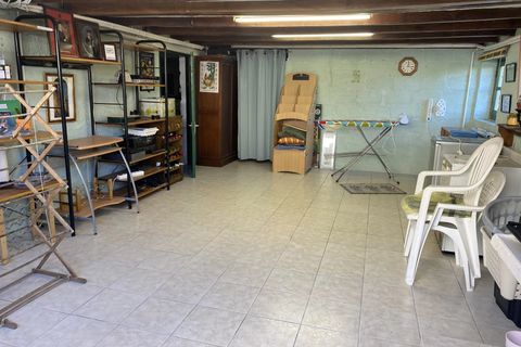 Villa a Chalais, Charente, Chalais - € 170.640 | Ref: BVI77916 - foto 15