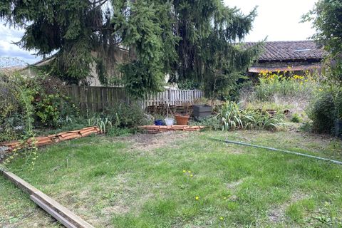 Landsbyhus i Saint-Severin, Charente, Saint-Severin - € 249.000 | Ref: BVI77417 - foto 4